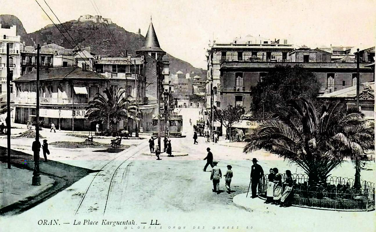 Oran - Place Karguentah.jpg